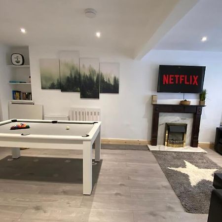 Brynhyfryd Cottage Aberaman Bagian luar foto